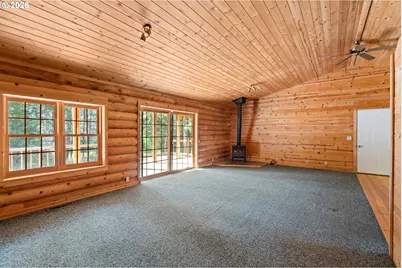 453 Glendon Rd, Kerby, OR 97531 - Photo 7
