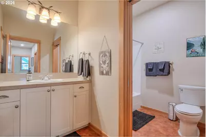 57135 Fremont Dr #7, Bend, OR 97707 - Photo 15