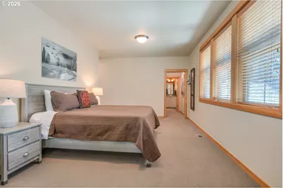 57135 Fremont Dr #7, Bend, OR 97707 - Photo 17