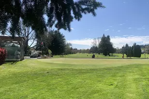 15645 SW Queen Victoria Pl, King City, OR 97224 - Photo 37