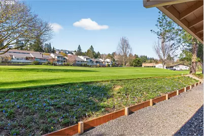 15645 SW Queen Victoria Pl, King City, OR 97224 - Photo 29