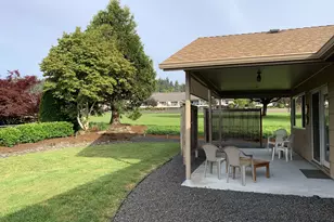 15645 SW Queen Victoria Pl, King City, OR 97224 - Photo 3