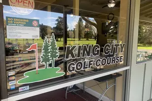 15645 SW Queen Victoria Pl, King City, OR 97224 - Photo 39