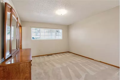 15645 SW Queen Victoria Pl, King City, OR 97224 - Photo 17