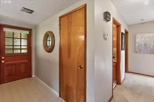 15645 SW Queen Victoria Pl, King City, OR 97224 - Photo 3