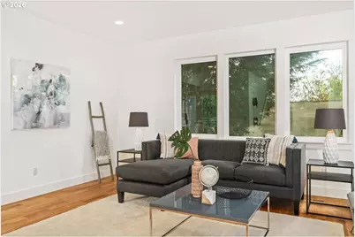 3791 NE Roselawn St, Portland, OR 97211 - Photo 5