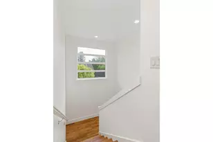 3791 NE Roselawn St, Portland, OR 97211 - Photo 17