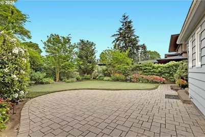 2845 NE Dunckley St, Portland, OR 97212 - Photo 31