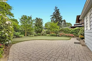 2845 NE Dunckley St, Portland, OR 97212 - Photo 31