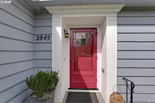 2845 NE Dunckley St, Portland, OR 97212 - Photo 5