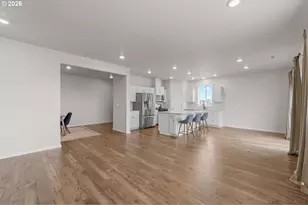 2390 Halter Dr, Woodburn, OR 97071 - Photo 7