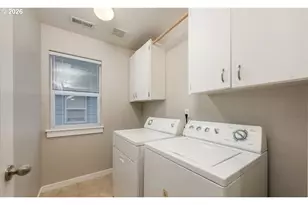 30502 SW Ruth St, Wilsonville, OR 97070 - Photo 33
