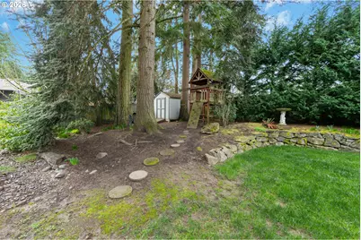 4445 NW Malhuer Ave, Portland, OR 97229 - Photo 41