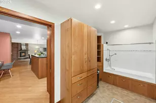 4445 NW Malhuer Ave, Portland, OR 97229 - Photo 17