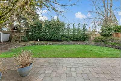 4445 NW Malhuer Ave, Portland, OR 97229 - Photo 39