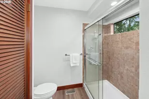 4445 NW Malhuer Ave, Portland, OR 97229 - Photo 23