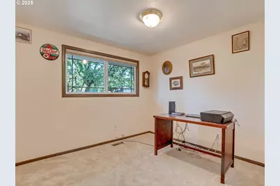 19600 S South End Rd, Oregon City, OR 97045 - Photo 25