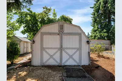 19600 S South End Rd, Oregon City, OR 97045 - Photo 35