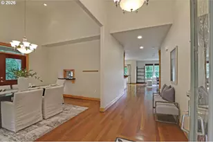 9020 SW 25th Ave, Portland, OR 97219 - Photo 3