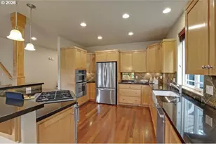 9020 SW 25th Ave, Portland, OR 97219 - Photo 7