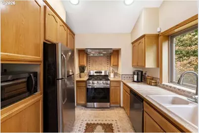 10585 Beutel Rd, Oregon City, OR 97045 - Photo 19