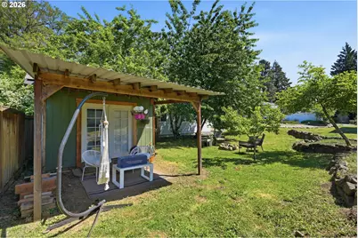 1313 NW Couch St, Camas, WA 98607 - Photo 33