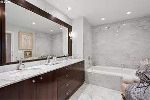 2351 NW Westover Rd, Portland, OR 97210 - Photo 19