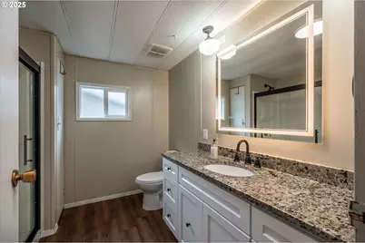 640 Village Pines Dr, Coos Bay, OR 97420 - Photo 21