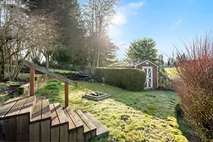 620 NW Queens Ct, Hillsboro, OR 97124 - Photo 41