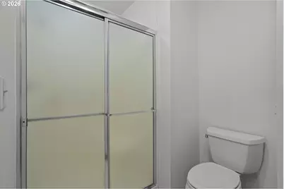 620 NW Queens Ct, Hillsboro, OR 97124 - Photo 29