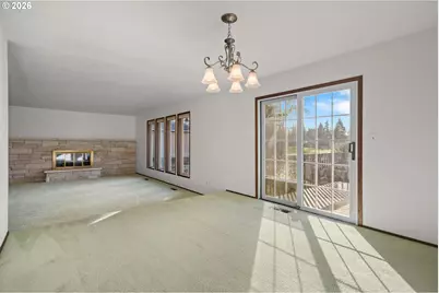 620 NW Queens Ct, Hillsboro, OR 97124 - Photo 11