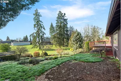 620 NW Queens Ct, Hillsboro, OR 97124 - Photo 47