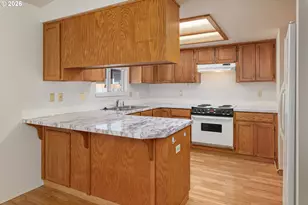 9707 SE Reedway St, Portland, OR 97266 - Photo 13