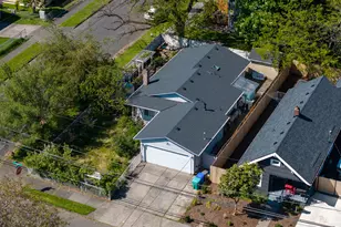 9707 SE Reedway St, Portland, OR 97266 - Photo 29