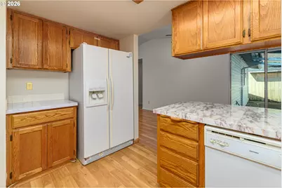 9707 SE Reedway St, Portland, OR 97266 - Photo 15