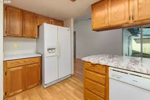 9707 SE Reedway St, Portland, OR 97266 - Photo 15