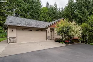347 Ferncrest Rd, Longview, WA 98632 - Photo 3