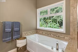 347 Ferncrest Rd, Longview, WA 98632 - Photo 25