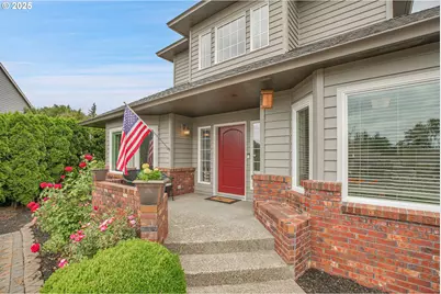 620 Barbary Ct, Gladstone, OR 97027 - Photo 5