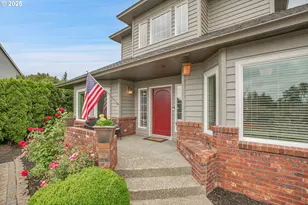 620 Barbary Ct, Gladstone, OR 97027 - Photo 5