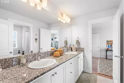 14410 SW 165th Ave, Tigard, OR 97224 - Photo 21