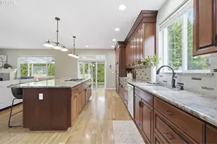 9317 SW Home St, Portland, OR 97224 - Photo 13