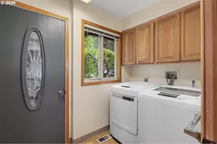 8011 SE 108th Ave, Portland, OR 97266 - Photo 13