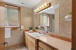 8011 SE 108th Ave, Portland, OR 97266 - Photo 31