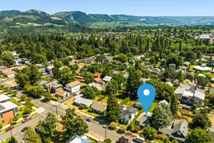 1025 Pine St, Hood River, OR 97031 - Photo 27