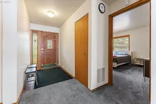 620 John Ave, Coos Bay, OR 97420 - Photo 31