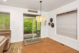 525 E 17th Cir, La Center, WA 98629 - Photo 11