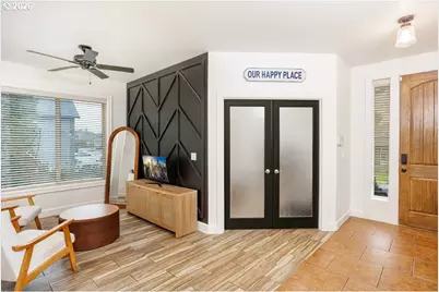 525 E 17th Cir, La Center, WA 98629 - Photo 3