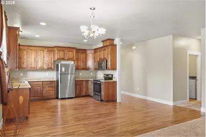 3571 Anchor Ct, Salem, OR 97305 - Photo 5