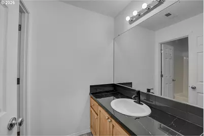 1070 SE Nazomi Ave, Hillsboro, OR 97123 - Photo 31